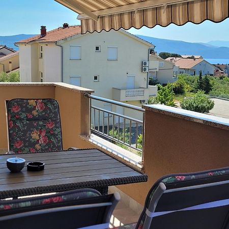 Apartments In Krk คิร์ก ภายนอก รูปภาพ
