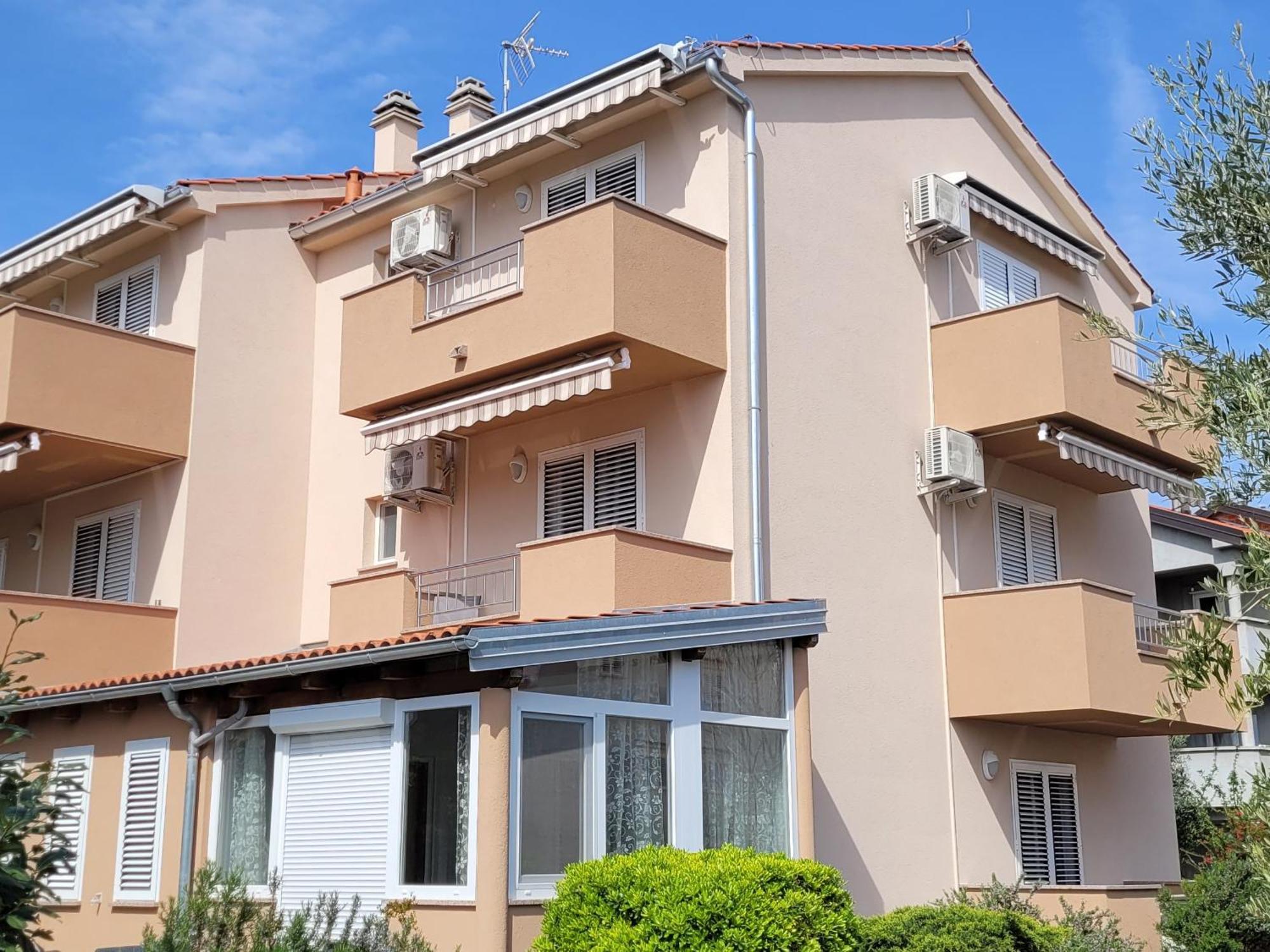 Apartments In Krk คิร์ก ภายนอก รูปภาพ