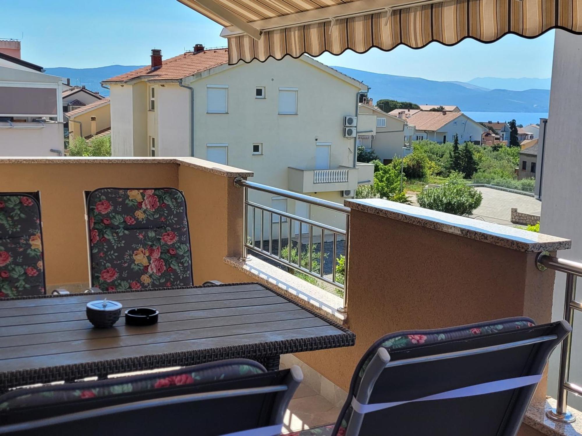 Apartments In Krk คิร์ก ภายนอก รูปภาพ