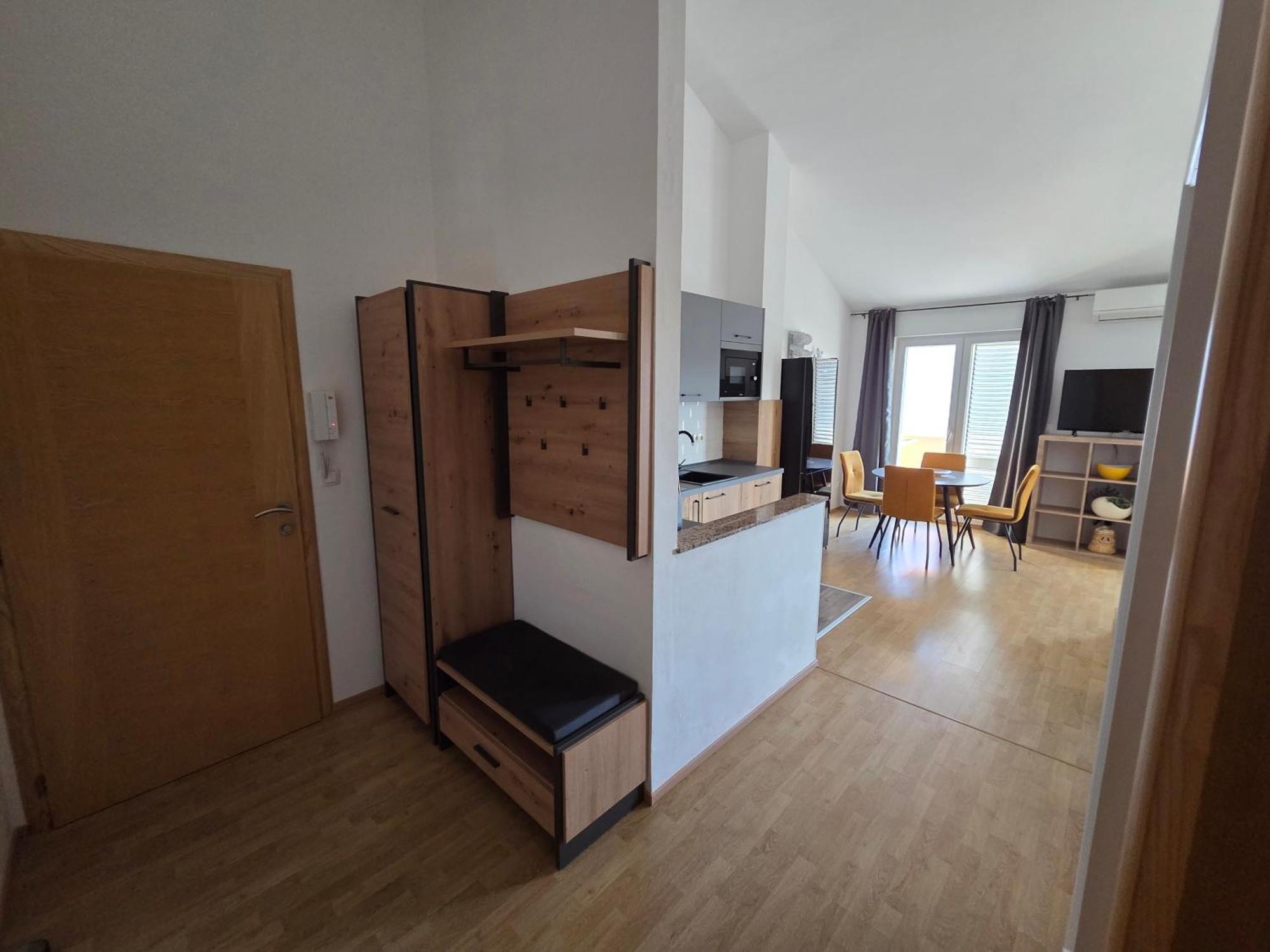 Apartments In Krk คิร์ก ภายนอก รูปภาพ